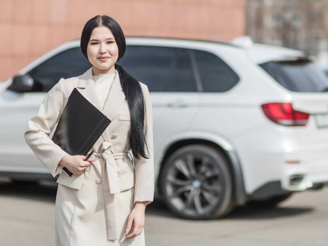 10 Questions to Ask Your Insurance Agent Before Signing an Auto Policy