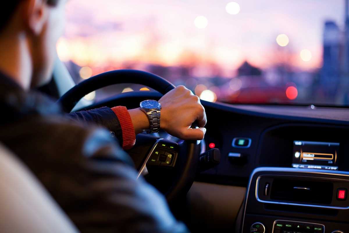 The Impact of Mileage on Car Insurance Premiums: What Long-Distance Travelers Should Know